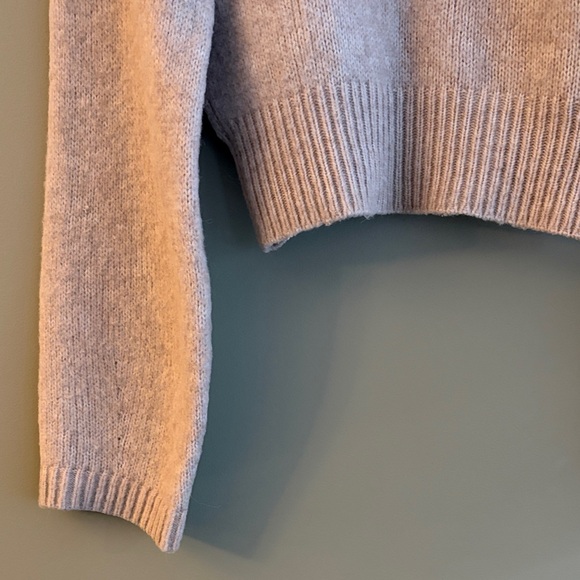 CLUB MONACO Crew Neck Sweater size XS - Picture 12 of 16